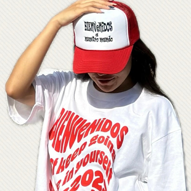 BVビックシルエット半袖Tシャツ ホワイト X レッド OLA